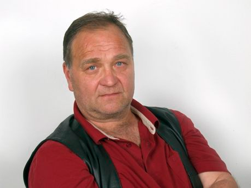 Gennadij Avdějev logo