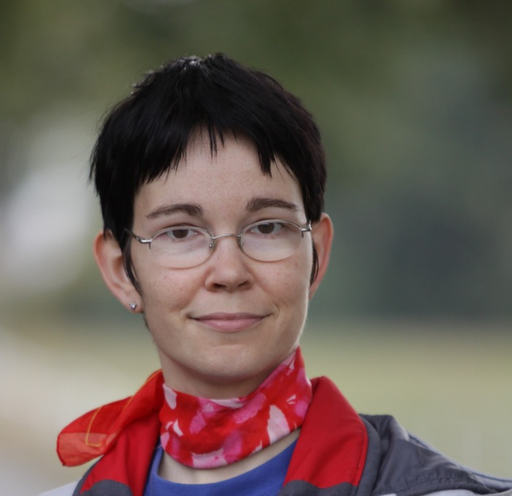 Laskavá poradna "Péče o zdraví" - MUDr. Pavlína Machová logo