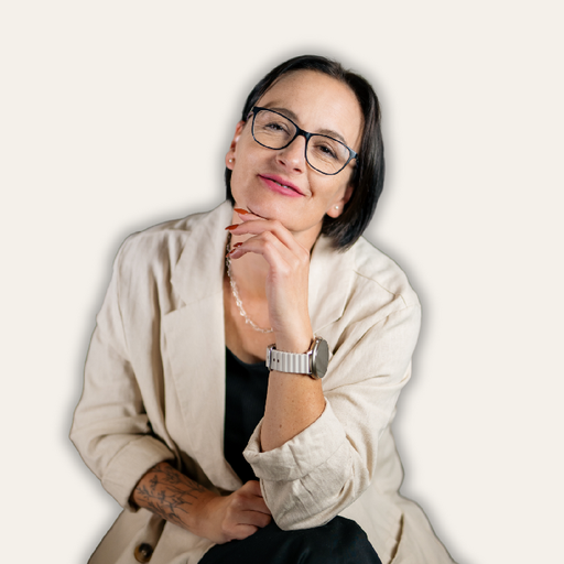 Marta Kolaříková Reality logo