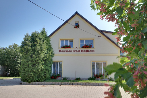 Farmářský penzion Pod Hájkem logo