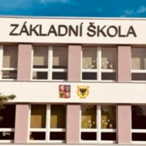 Základní škola, Hostěradice, okres Znojmo logo